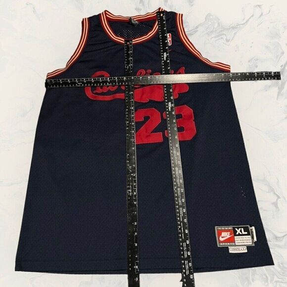 Nike LeBron James Jersey Cleveland Cavaliers Vintage Rewind Stitched Size XL - Picture 2 of 6